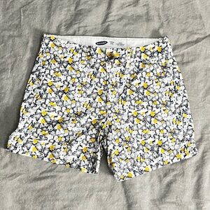 Old Navy Everyday Short